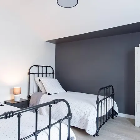 4 étoiles Vue Et Bord De Chez Odette